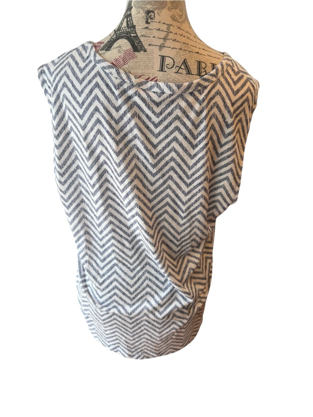 Athleta Navy Chevron Cap-Sleeve Knit Tank - Picture 3 of 7